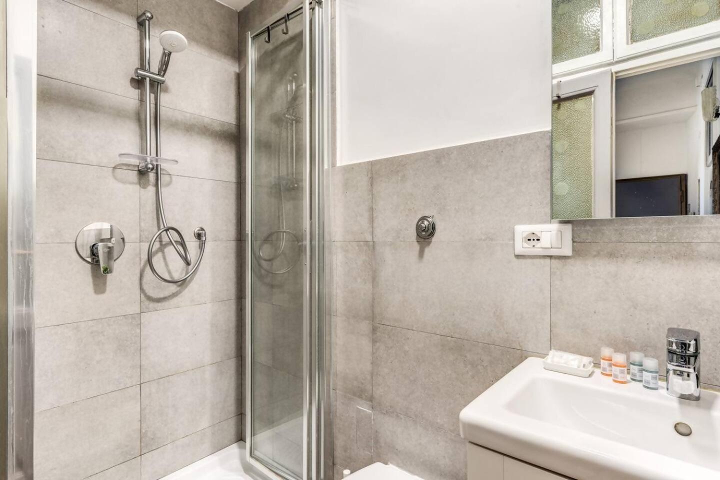 Lovely Renovated Flat By Vatican Rom Exterior foto